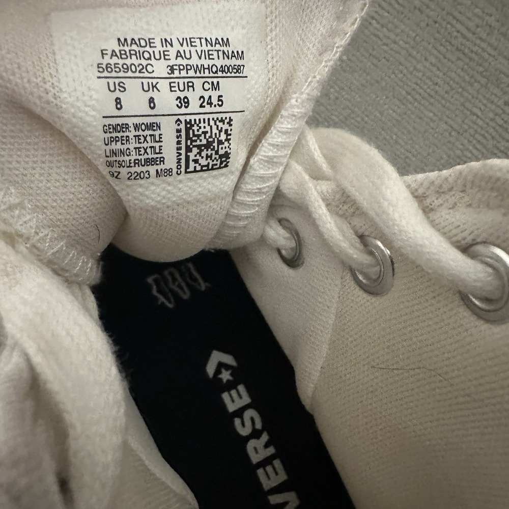 Converse Chuck Taylor All Star Lugged High Top Sneakers Women's Size 8 White - Picture 12 of 12